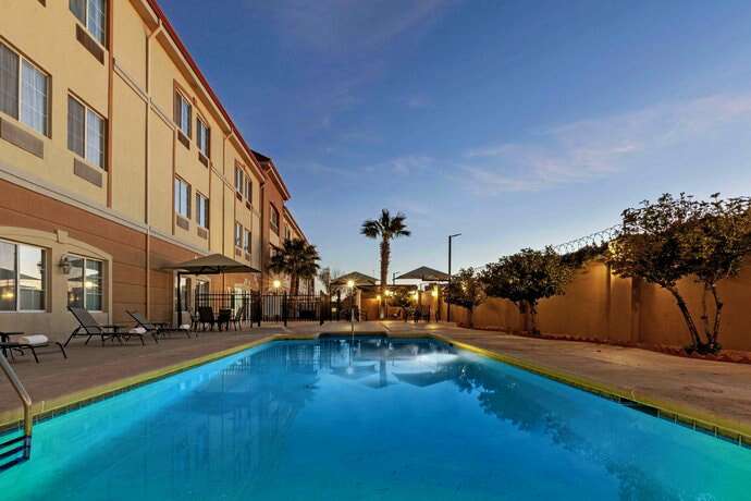 LQ Hotel by La Quinta Cd Juarez Near US Consulate